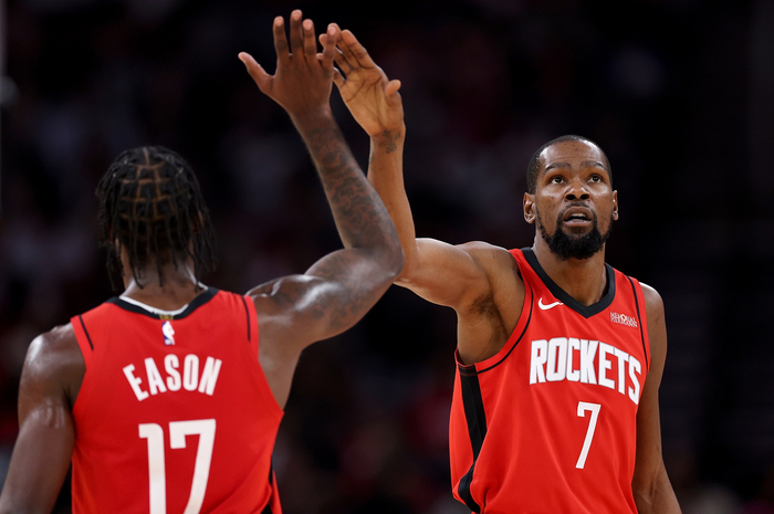 杜兰特全联盟最稳之一，伊森谢泼德全面回暖，乌度卡改变策略凑效|投篮|火箭|凯文·杜兰特|尼克斯|NBA常规赛_新浪新闻